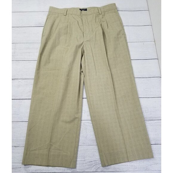 Dockers Other - Dockers Pleated Pants Mens Size 34x24 (Tag 34x34)